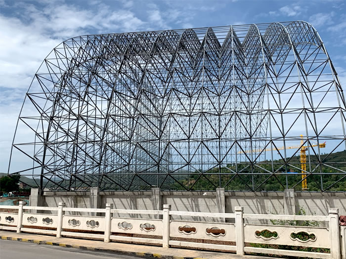 诸暨山寨矿储煤棚网架